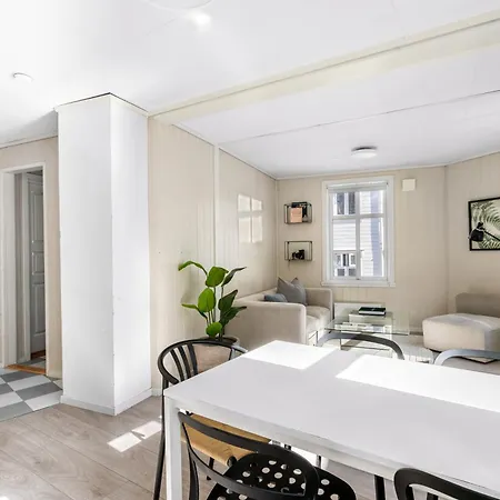 Charming Townhouse - Walk Everywhere! Apartamento *