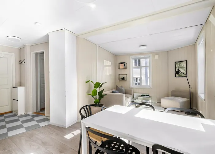 Charming Townhouse - Walk Everywhere! Apartmán *