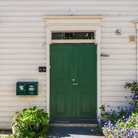 Charming Townhouse - Walk Everywhere! * 베르겐